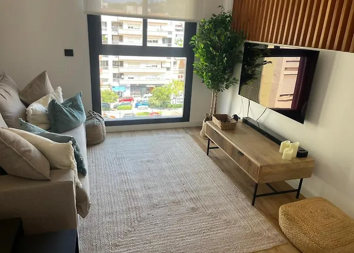 New In Downtown - 11 Nights Minimum