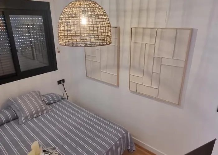 New In Downtown - 11 Nights Minimum Apartment Denia